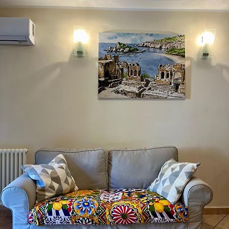 Il Siciliano Apartment 陶尔米纳 外观 照片