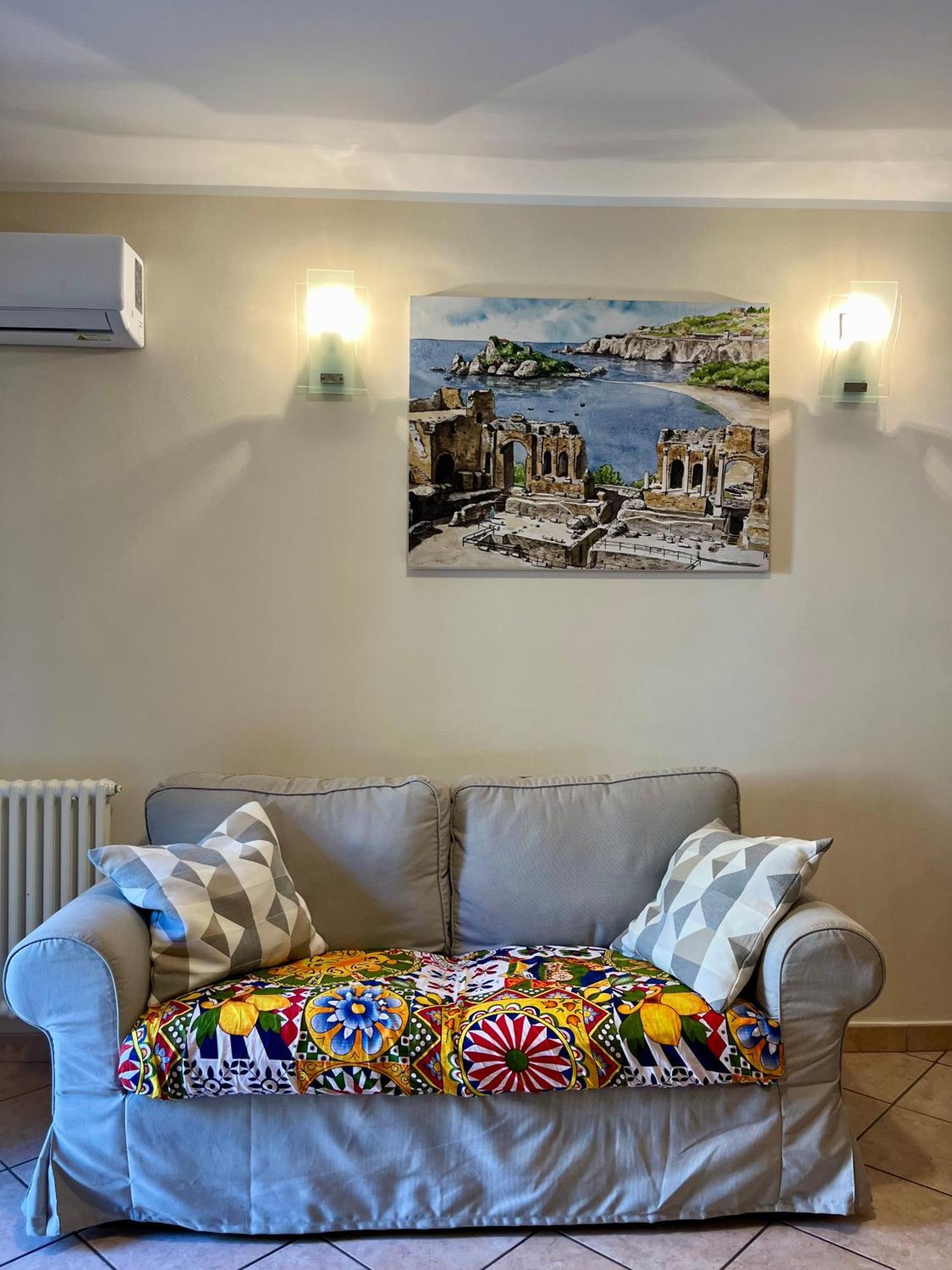 Il Siciliano Apartment 陶尔米纳 外观 照片