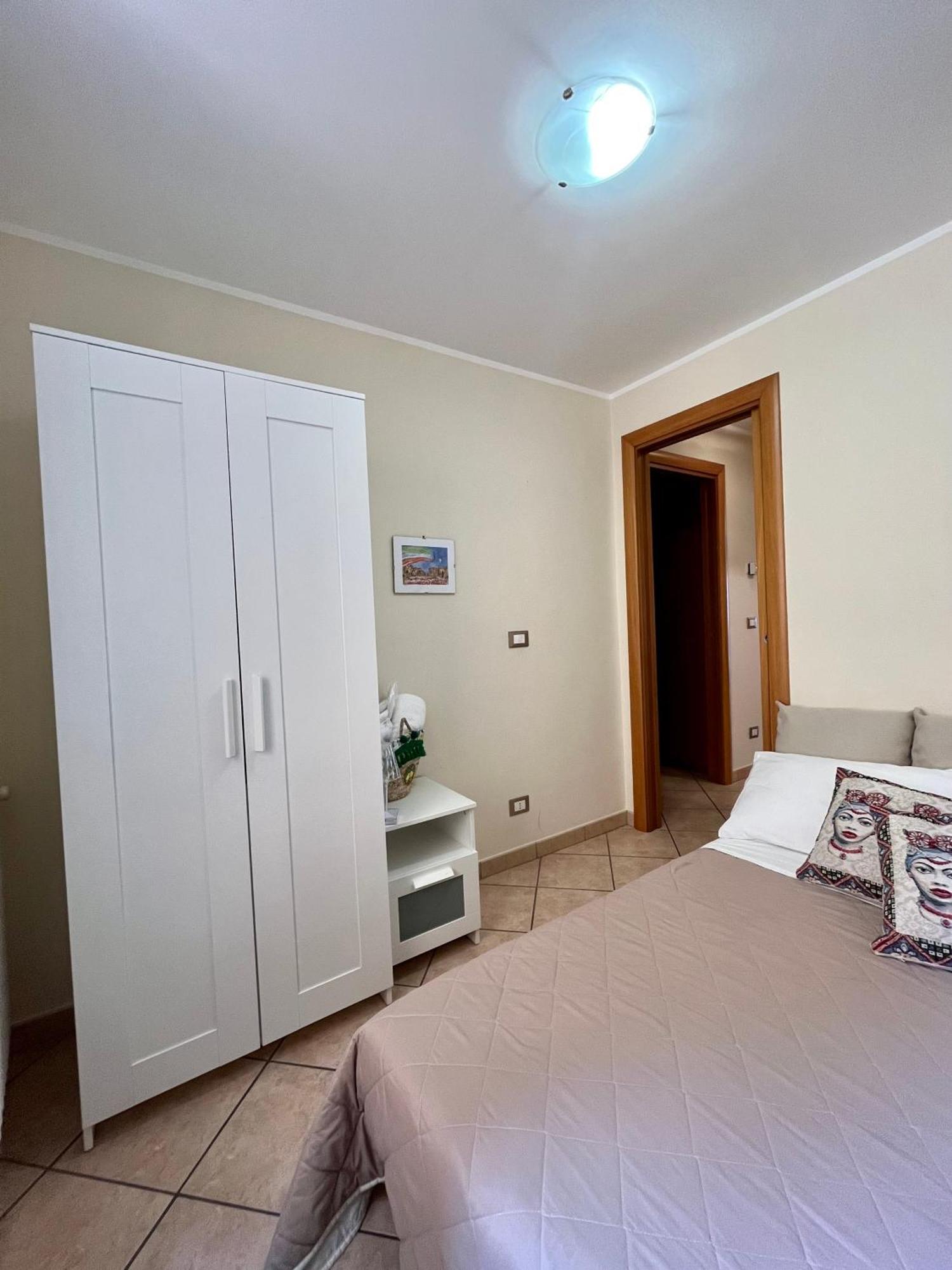 Il Siciliano Apartment 陶尔米纳 外观 照片